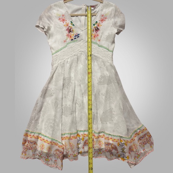Desigual Embroidered Elephant Hem Dress Size EU 38 Boho V-Neck - Picture 7 of 7